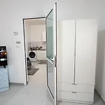 Salty Breeze In Center Of Apartman