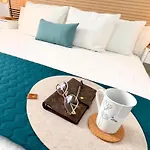 Salty Breeze In Center Of Apartman